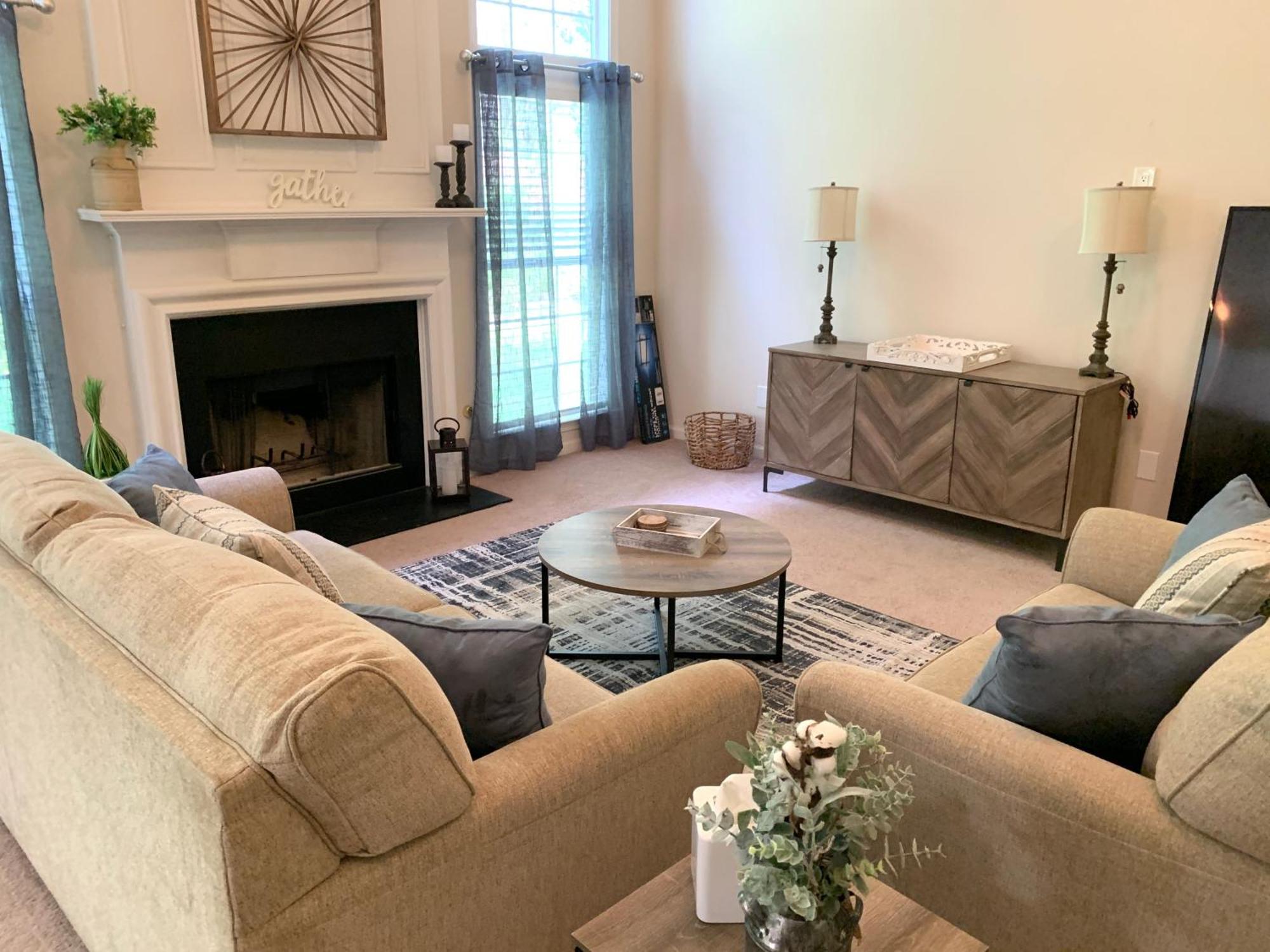 Enjoy This Amazing Home With Porch & Grill Near Dt ウッドストック 部屋 写真